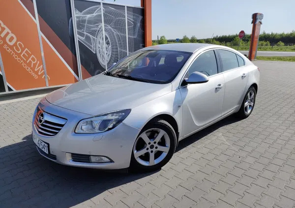 mazowieckie Opel Insignia cena 24900 przebieg: 270000, rok produkcji 2010 z Strzelce Krajeńskie